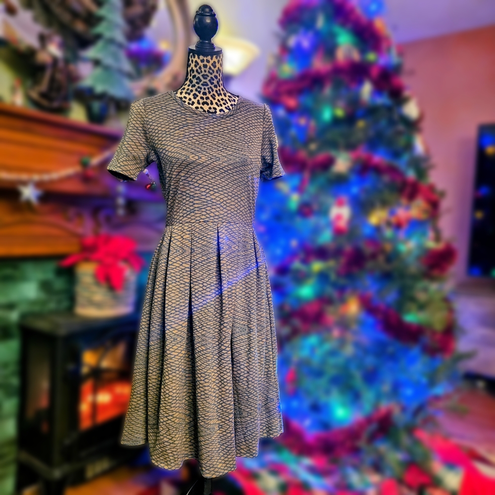 Fun Green and Blue Swirly Amelia LuLaRoe Dress